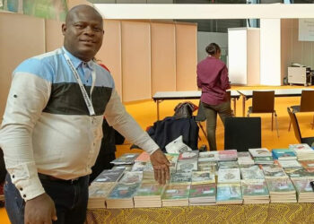 Kodzo VONDOLY: « L&rsquo;objectif en créant les Éditions Continents, est d&rsquo;apporter ma contribution un tant soit peu à l&rsquo;édifice littéraire au Togo, en Afrique et dans le monde »