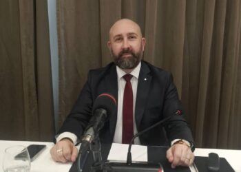 Le Grand maître maçonnique G. Trichard en visite de travail au Togo a rencontré le PM V. Dogbè